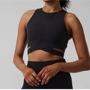 NWOT Black Athleta Conscious Cut out crop Tank Size S
